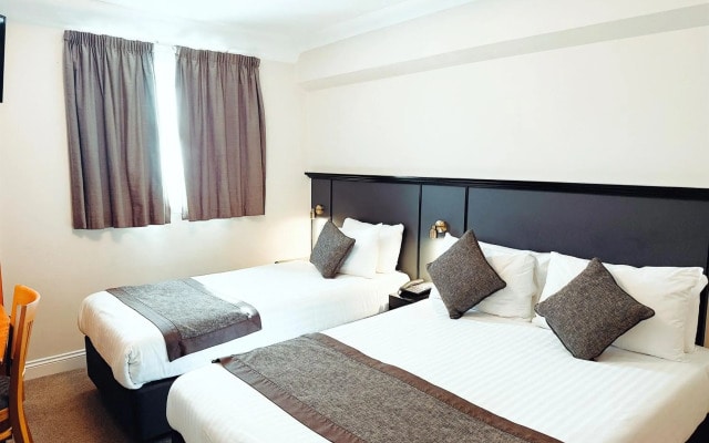 Best Western Corona