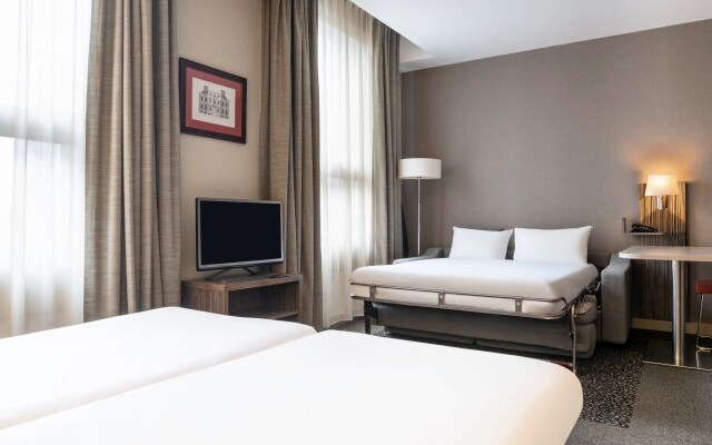 Aparthotel Adagio La Défense Esplanade
