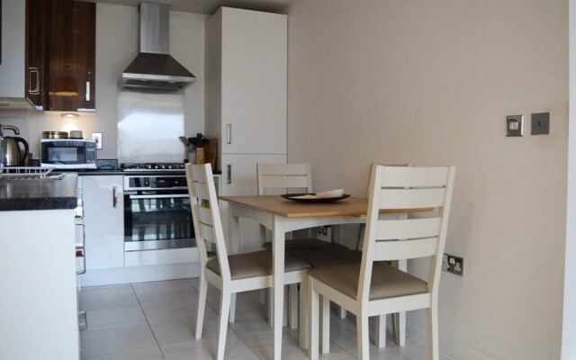 Flawless Apartment in Notting Hill