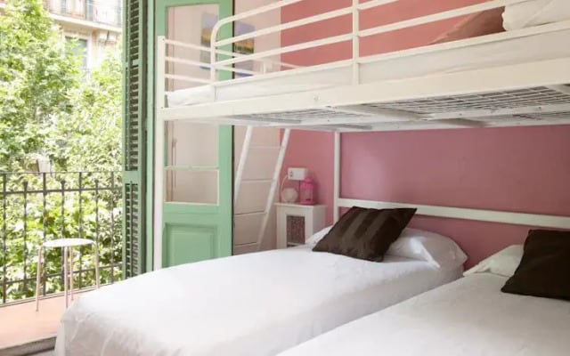 Centric Apartments Sagrada Famila 3