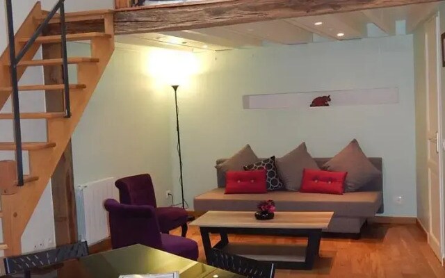 Apartment Paris-Boetie