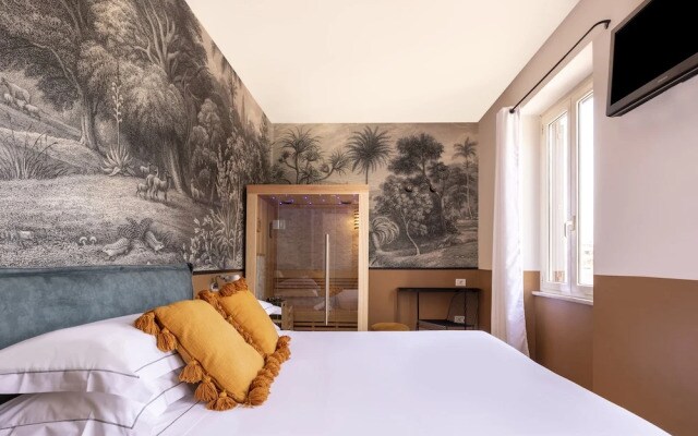 ROMAC - Condotti with terrace