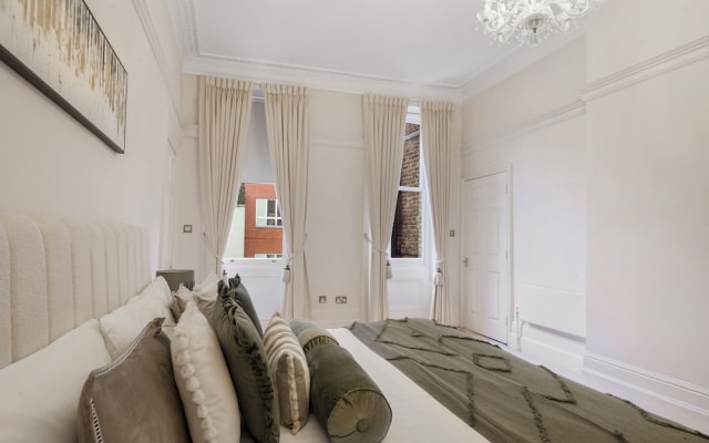 Hertford Flat 8