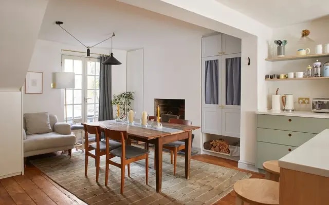 JOIVY Stylish 2-Bed House W/ Private Garden In Hackney