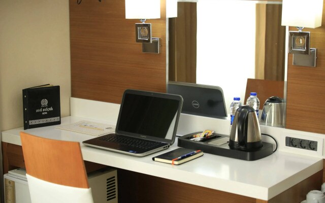 Selcuk Hotel