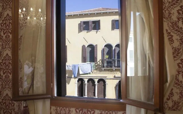 Charming Palace Santa Fosca
