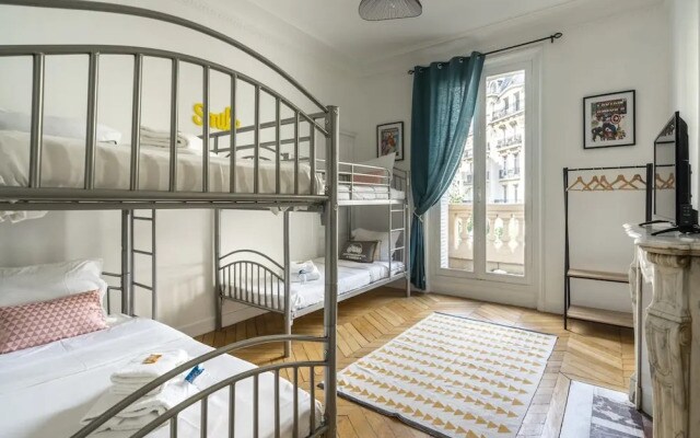 Family Apartment - 3br/10p - Trocadero