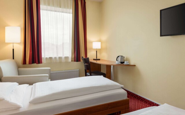 Amedia Express Prag