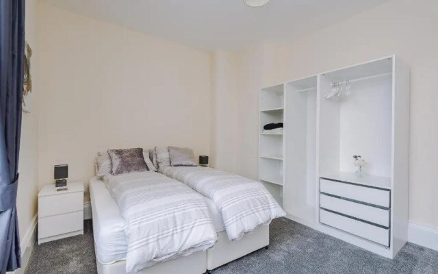 Apartment 1 (first floor)