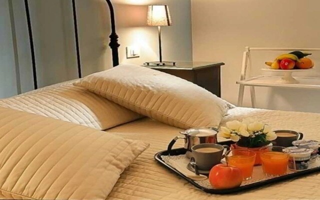 B&B Jolie