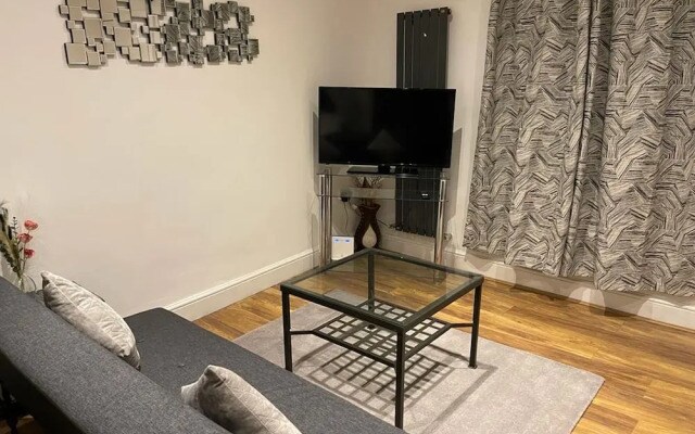 1-bed Apartment in London Archway n19 3nu