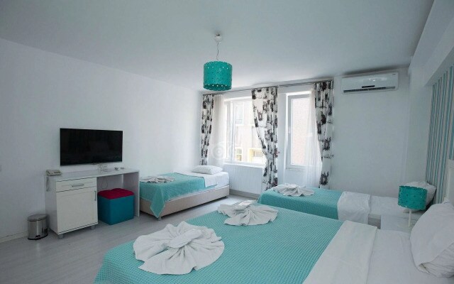Yazar Hotel