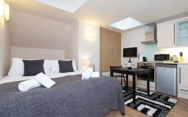 Apple Apartments Kensington