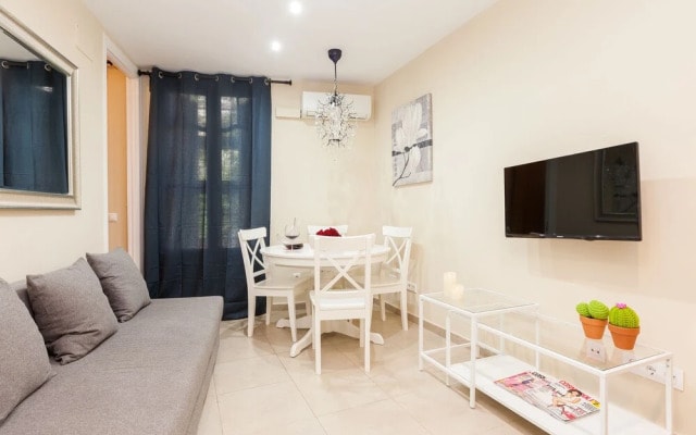 Comfy Corner E2