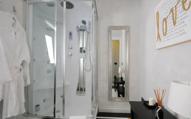 Suite Spagna 29 Luxury Apartment Spanish Steps View