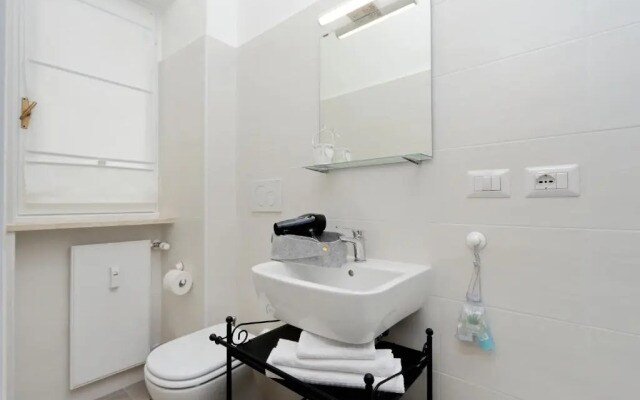 Trastevere Cozy Flat 8 People