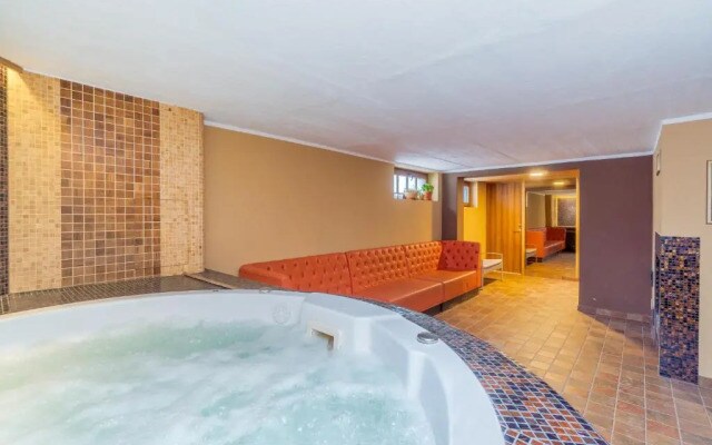 "Indian Summer" Apartment
