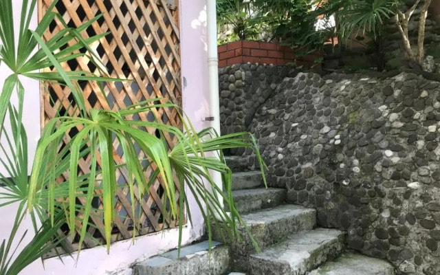 Guesthouse on Dneprovskaya 20