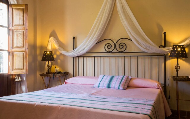 Hotel Humaina