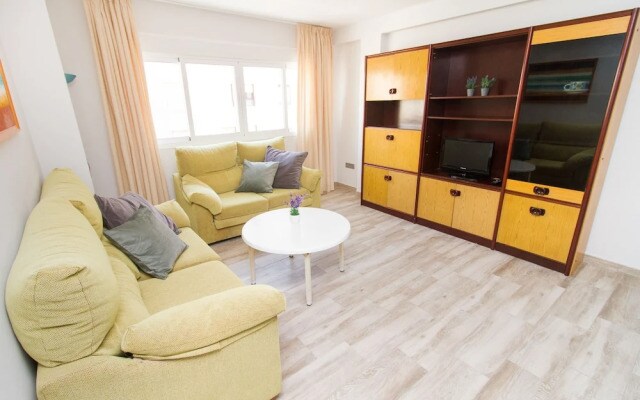 Classy 4 bedrooms Apartment