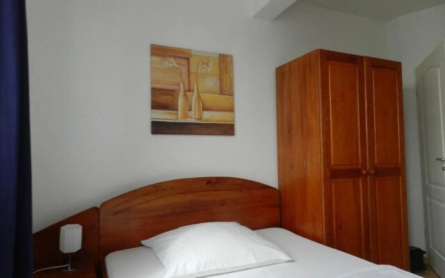 arcus Hotel