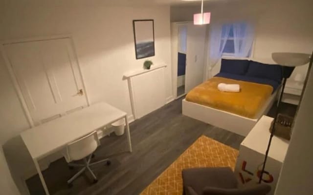 Liverpool City Stays - City Centre Apartment