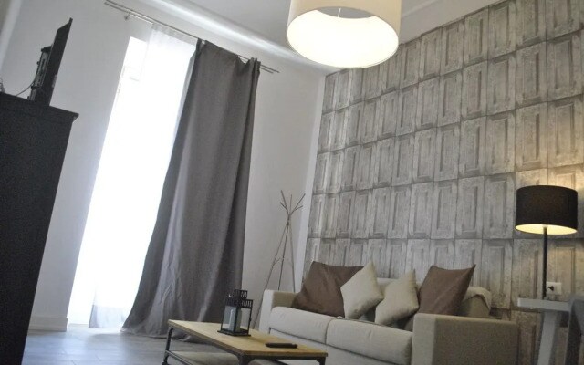 Rome Industrial House