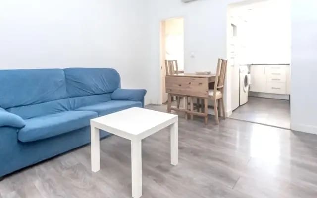 Apartment with One Bedroom in Madrid, with Wifi