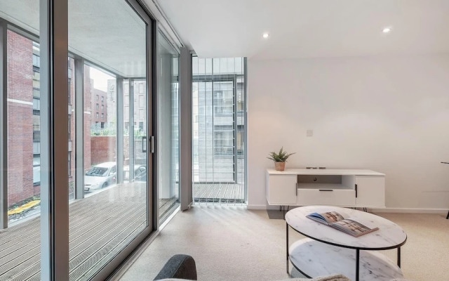 Stylish 2BR Apartment in Heart of Sheffield