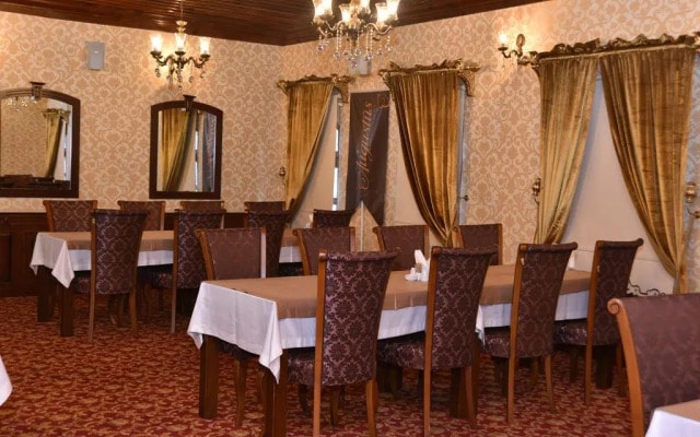 Augustus Boutique Hotel
