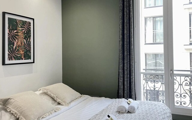 1594B - Eiffel Tower - Superb apartment