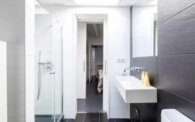 Cute Apartment In The Heart Of Madrid