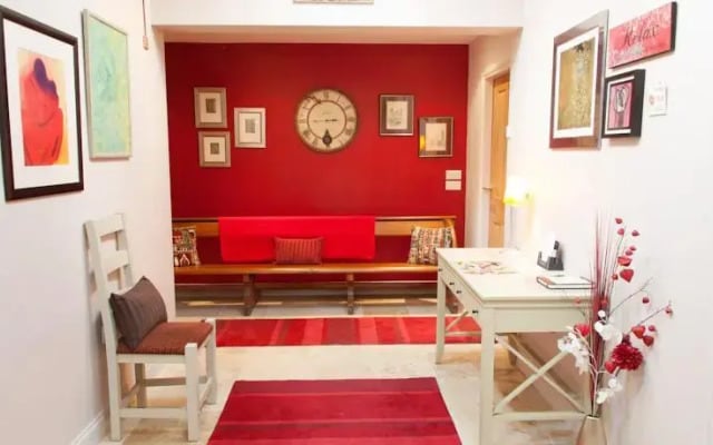 Rennie Rose Guest House