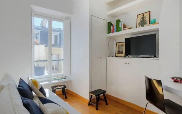 Paris St Germain Central residence