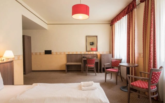 Hotel Ostruvek