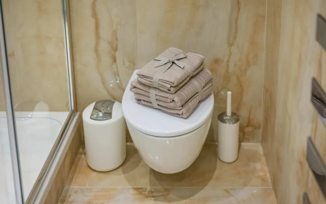 Marble Arch Suites