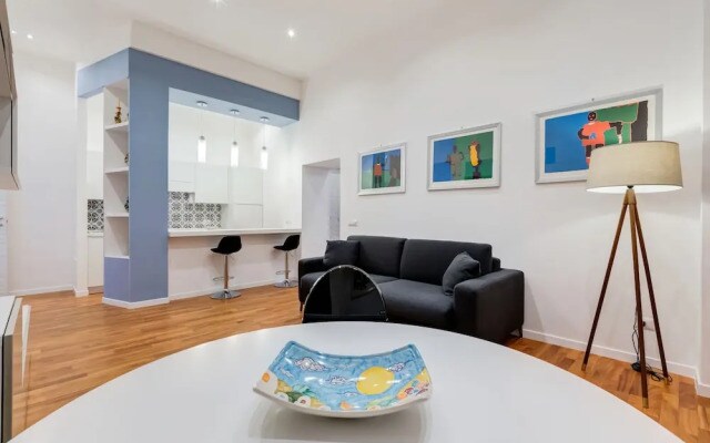 A modern flat near the Vatican