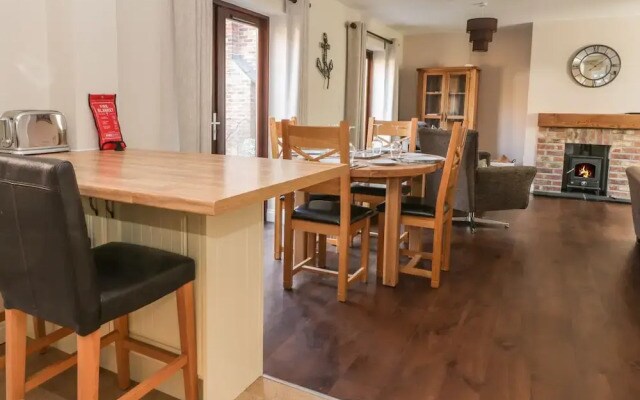 Pebble Cottage Dunnscroft