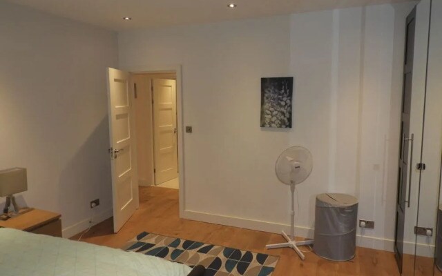 Marble Arch Apartment