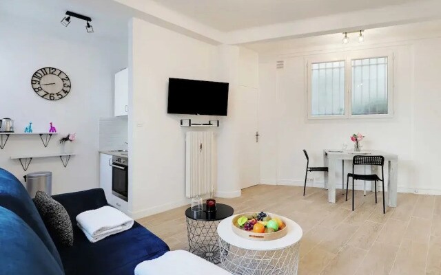Charming Studio - 2p - Sacre Coeur (Adults Only)