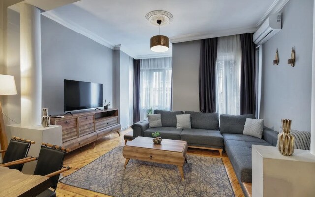 Marvelous Bright 4BR Ap in Taksim Square