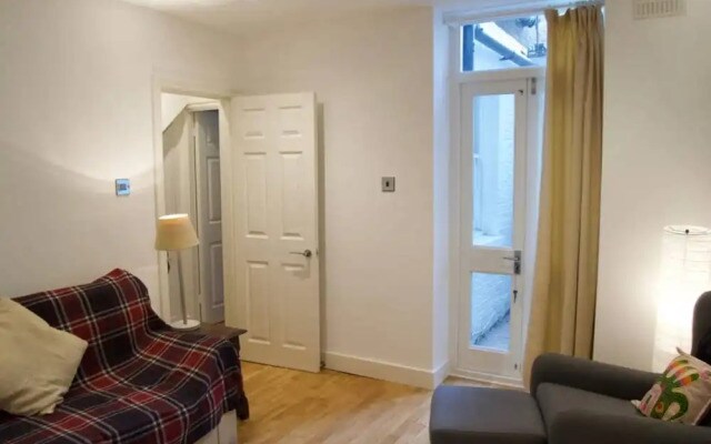 Classic 1 Bedroom Flat Sleeping 4 Charming Fulham
