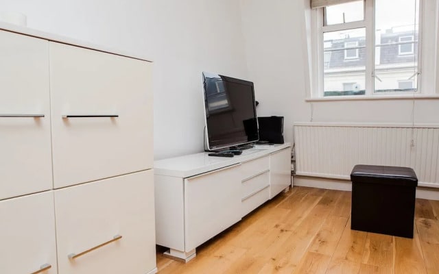 1 Bedroom Apartment Close to Paddington