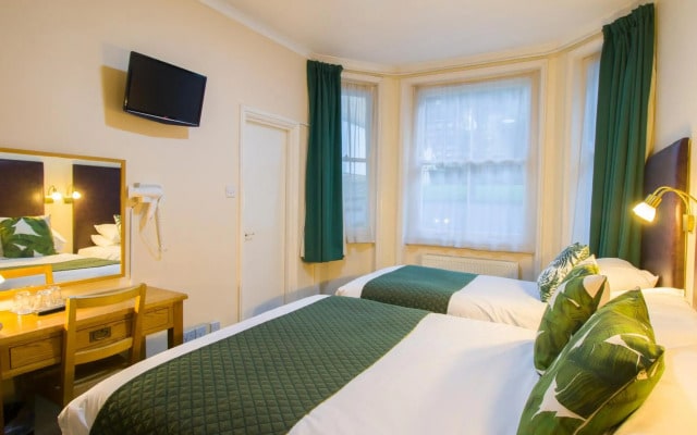 London Town Hotel