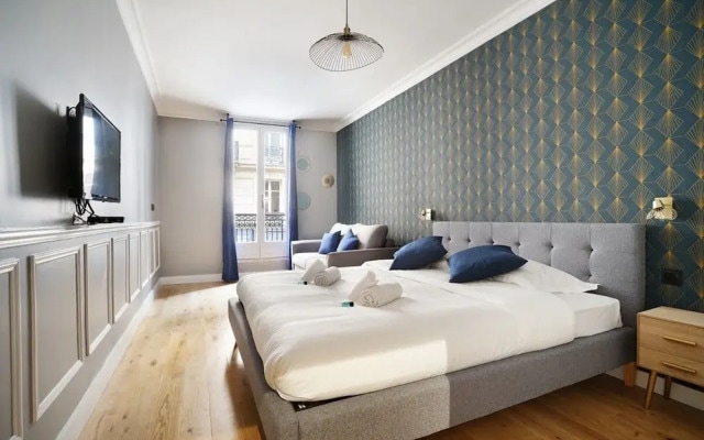 Sublime and new Apartment Center of Paris Opera