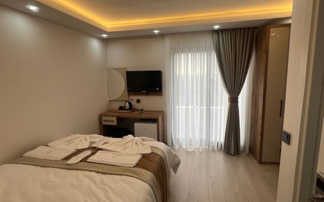 Ninova Boutique Hotel