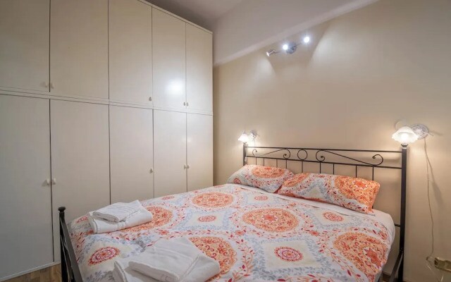House Serena in Rome