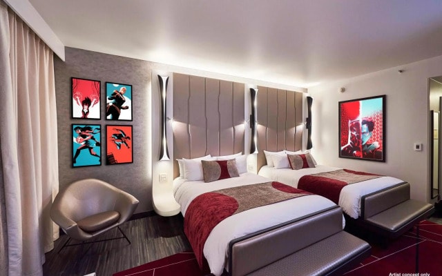 Disney's Hotel New York - The Art of Marvel