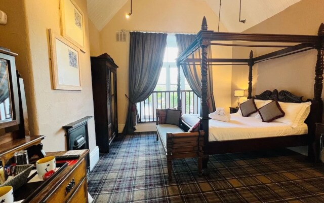 The Peak Hotel
