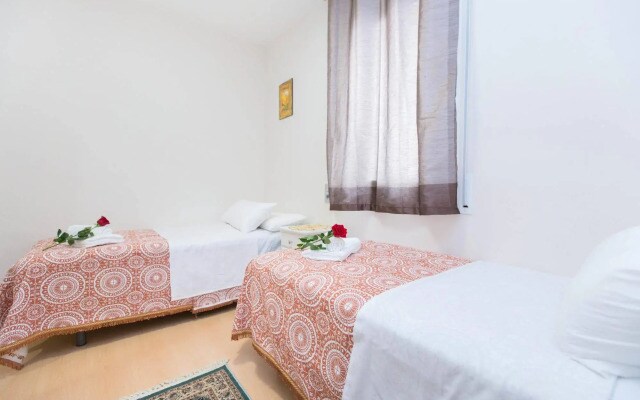 Stay Barcelona Central Apartments